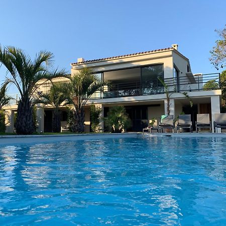 Villa Macalia Pietrosella ภายนอก รูปภาพ