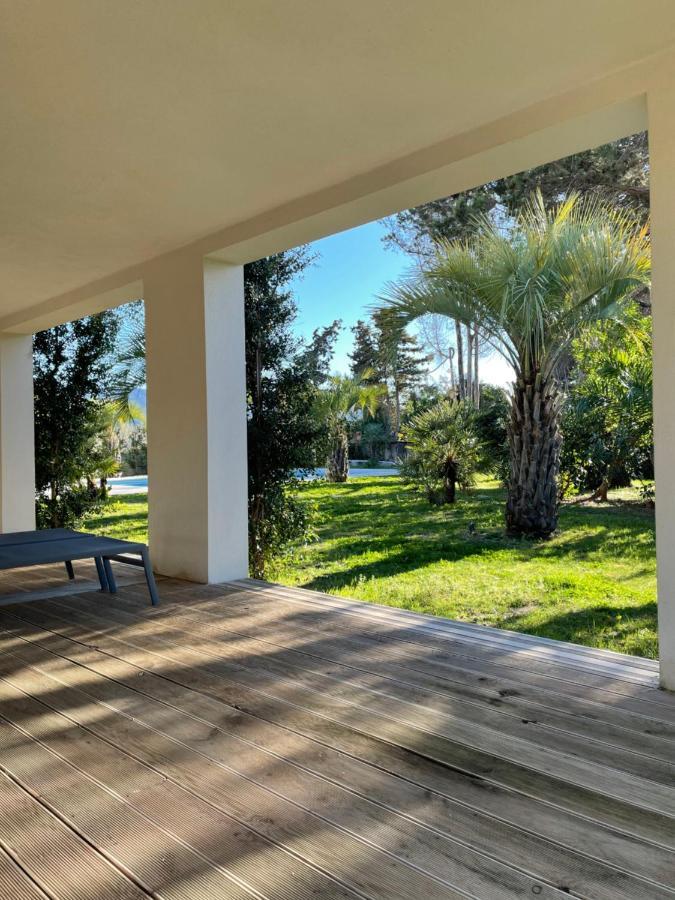 Villa Macalia Pietrosella ภายนอก รูปภาพ